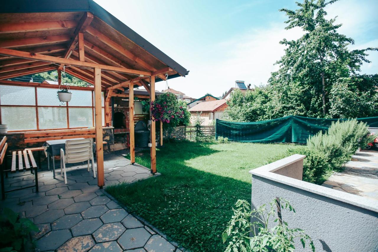 Madox Apartment Охрид Екстериор снимка