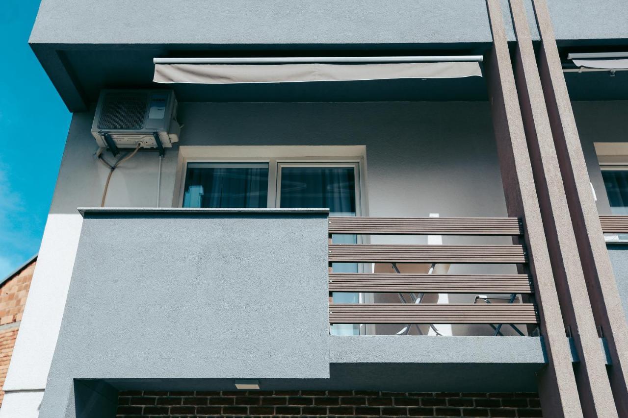 Madox Apartment Охрид Екстериор снимка