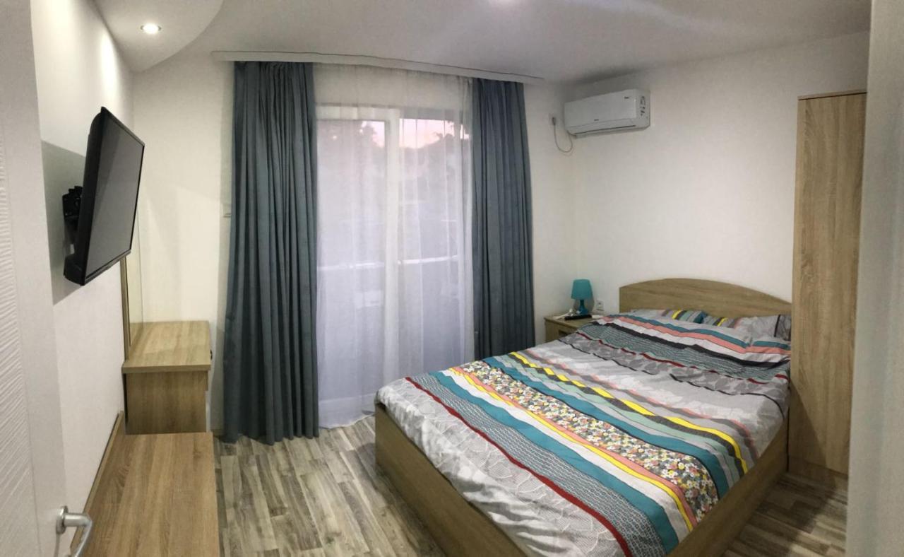 Madox Apartment Охрид Екстериор снимка